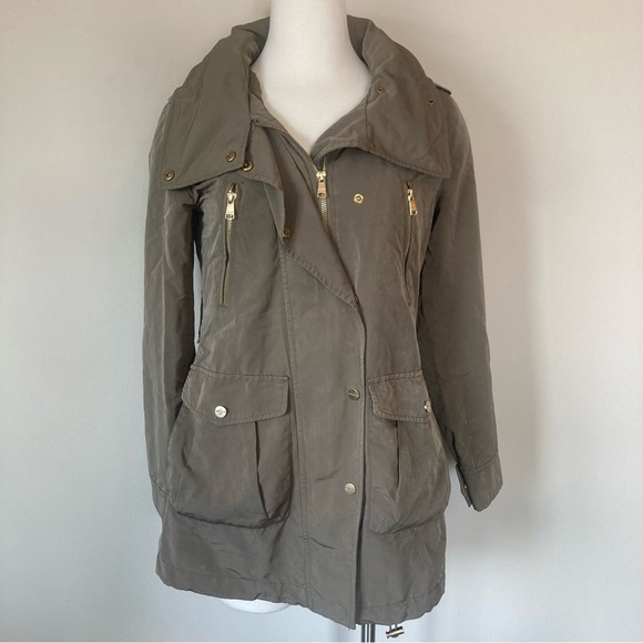 London Fog Jackets & Blazers - London Fog Heritage Green Utility jacket with Packable Hood Size XS